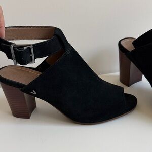 Vionic Black Suede Booties